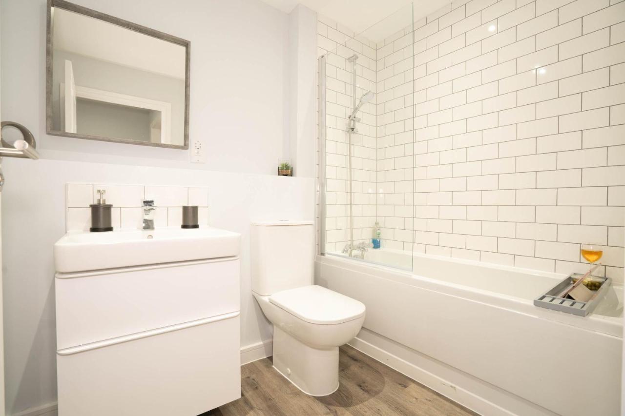 Deluxe Stay - Skyline Vistas & Top Amenities Birmingam Exterior foto
