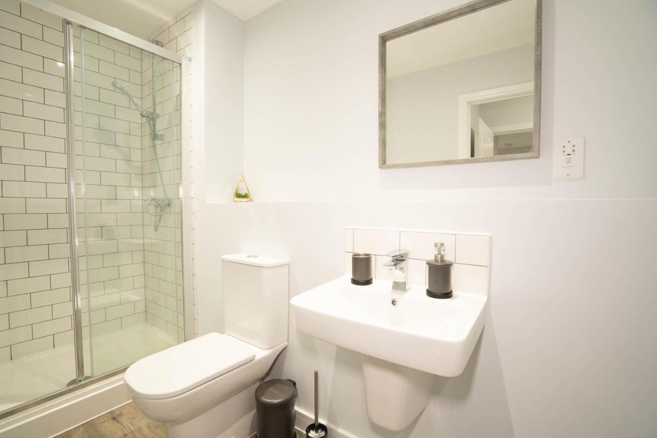 Deluxe Stay - Skyline Vistas & Top Amenities Birmingam Exterior foto